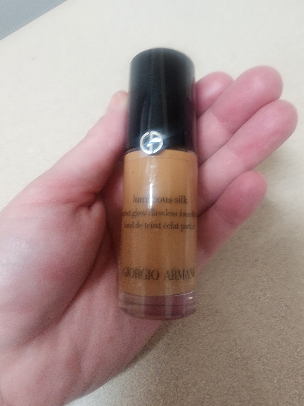 Giorgio Armani Luminous Silk Foundation 18ml - Warm Tan 8.75